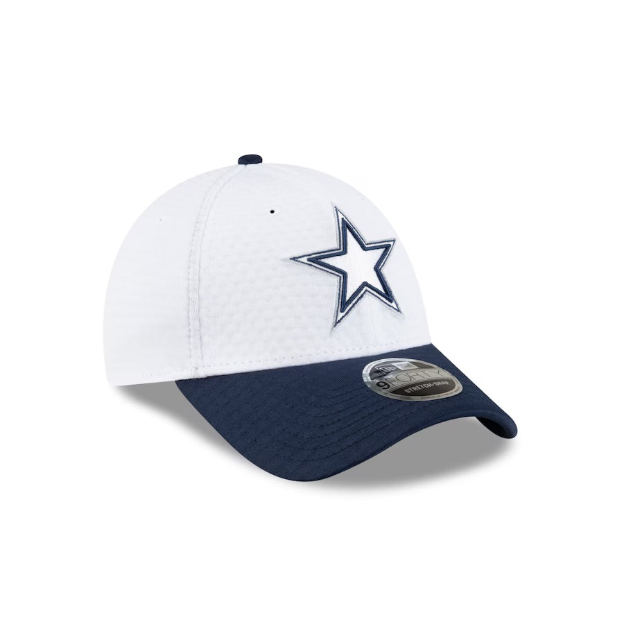 Dallas Cowboys Kids Hat - Training Camp Collection 2-Tone 9Forty Kids NFL Stretch Snapback Cap - New Era